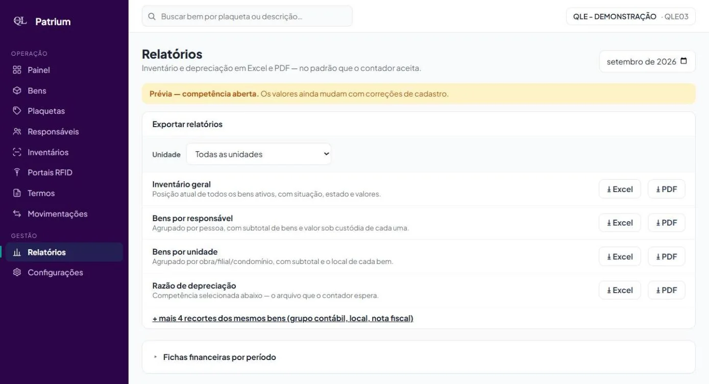 Tela Relatórios do QLPatrium: inventário geral, bens por responsável, por unidade e razão de depreciação, em Excel e PDF